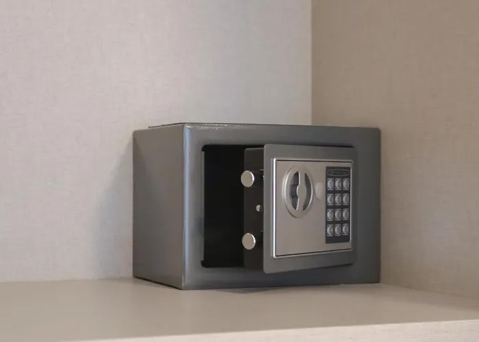 Апартаменты Casa Ardo Wifi & Free Parking In Center Лекко