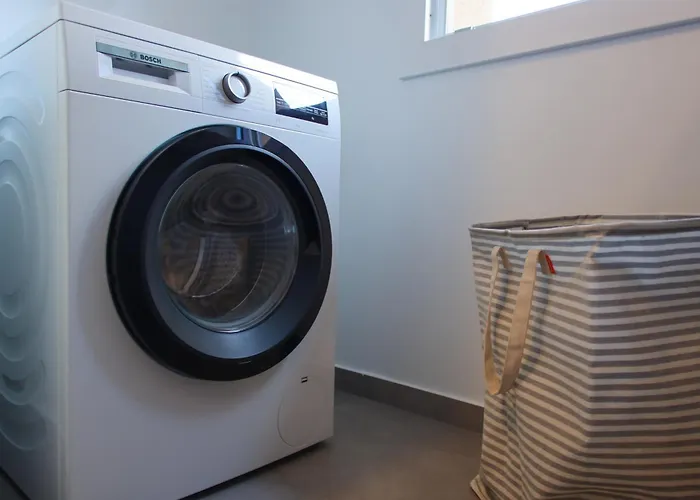 Апартаменты Casa Ardo Wifi & Free Parking In Center Лекко