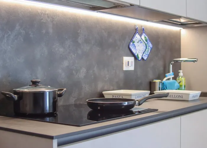 Casa Ardo Wifi & Free Parking In Center Лекко