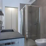 Casa Ardo Wifi & Free Parking In Center Appartamento Lecco