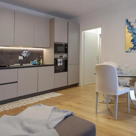 Casa Ardo Wifi & Free Parking In Center Apartament Lecco