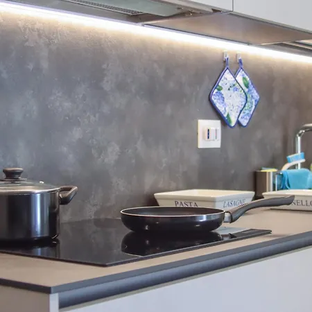 Casa Ardo Wifi & Free Parking In Center Lecco