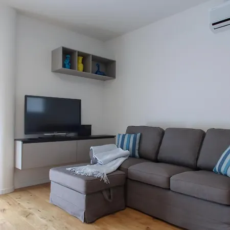 Casa Ardo Wifi & Free Parking In Center Apartament Lecco