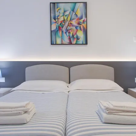Casa Ardo Wifi & Free Parking In Center Appartement