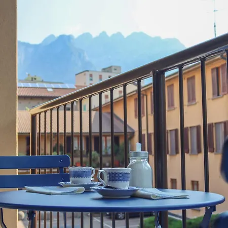 Appartement Casa Ardo Wifi & Free Parking In Center Lecco